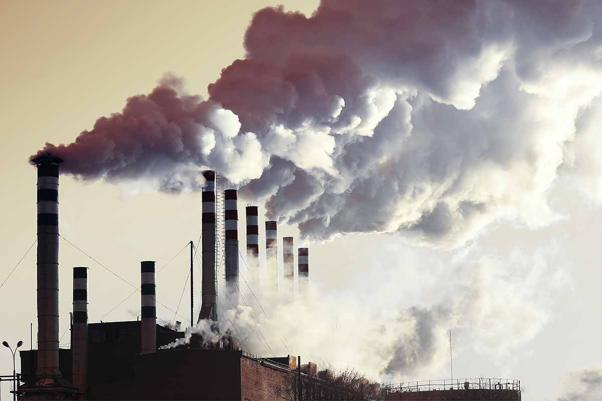 Новый законопроект призван сократить промышленный выброс вредных веществ в атмосферу